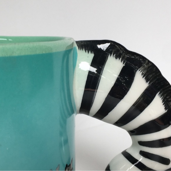 Zebra Mug Neck Handle Black White Green Ceramic Vintage 1988 Five and Dime Cup - Picture 6 of 15